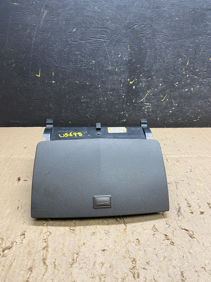 2008-2011 Mercedes W204 C300 Navigation Display Screen Monitor w/Cover U5698 DG0