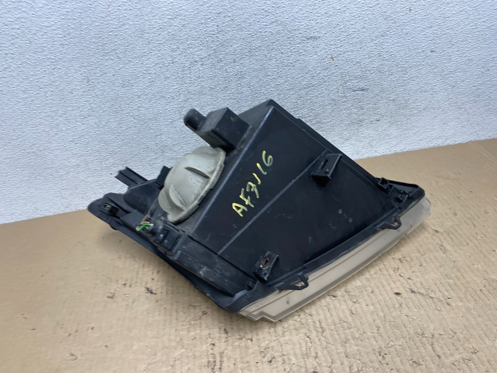 2010 to 2013 Ford Transit Connect Left Driver Side Headlight AF7116 DW7