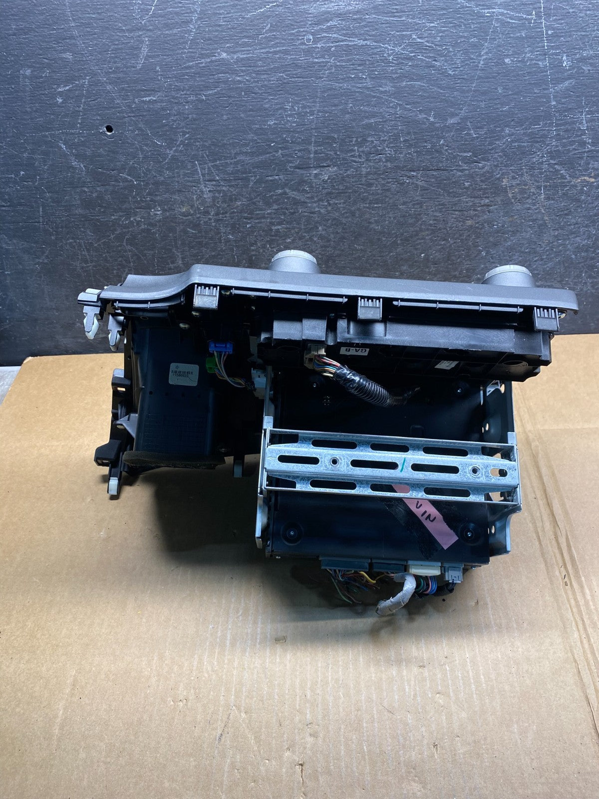 2006 - 2011 Honda Civic Radio AM/FM Climate Control Air Vent Bezel AI9683 DG5