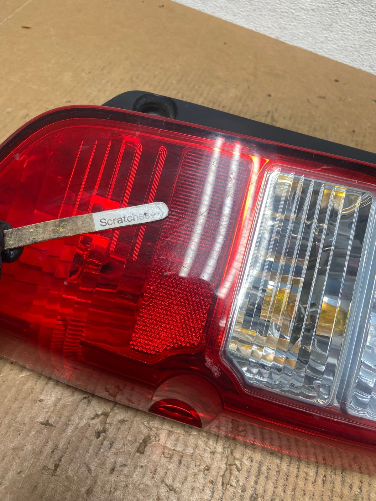 2005 to 2012 Nissan Pathfinder Tail light Left Driver Lh Side AE2860 LK3