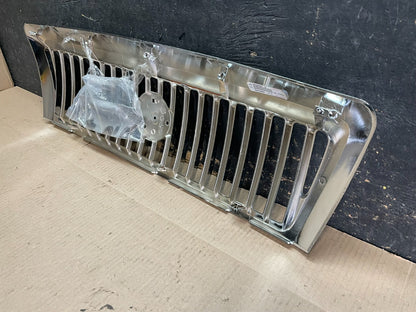 2006 to 2008 Mercury Grand Marquis Front Upper Grill Grille Aftermarket Z8391 DG6