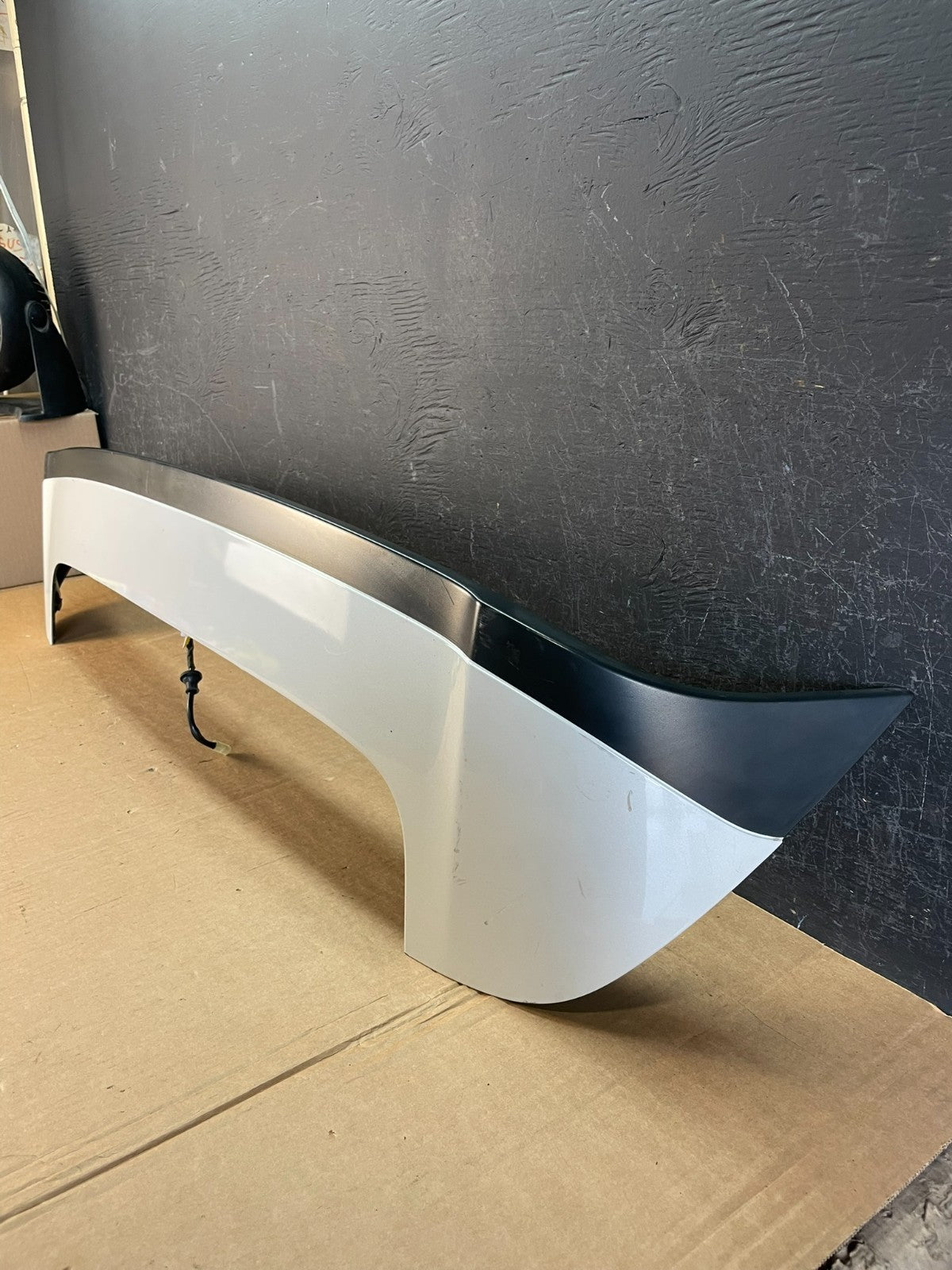 2015 to 2019 Subaru Legacy Outback Wagon Rear Top Spoiler Wing AE8387 DG1
