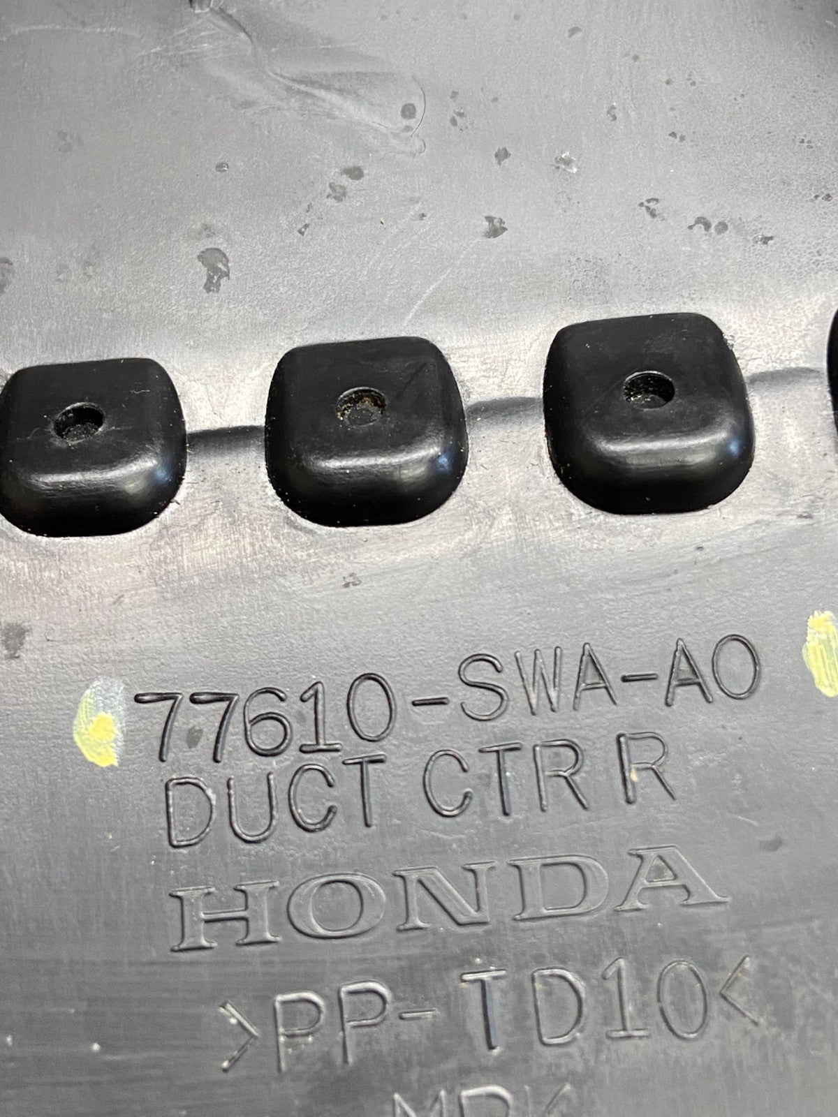 2007 to 2011 Honda CRV CR-V Front Center Panel Clock Air Vent AF2421 DG5
