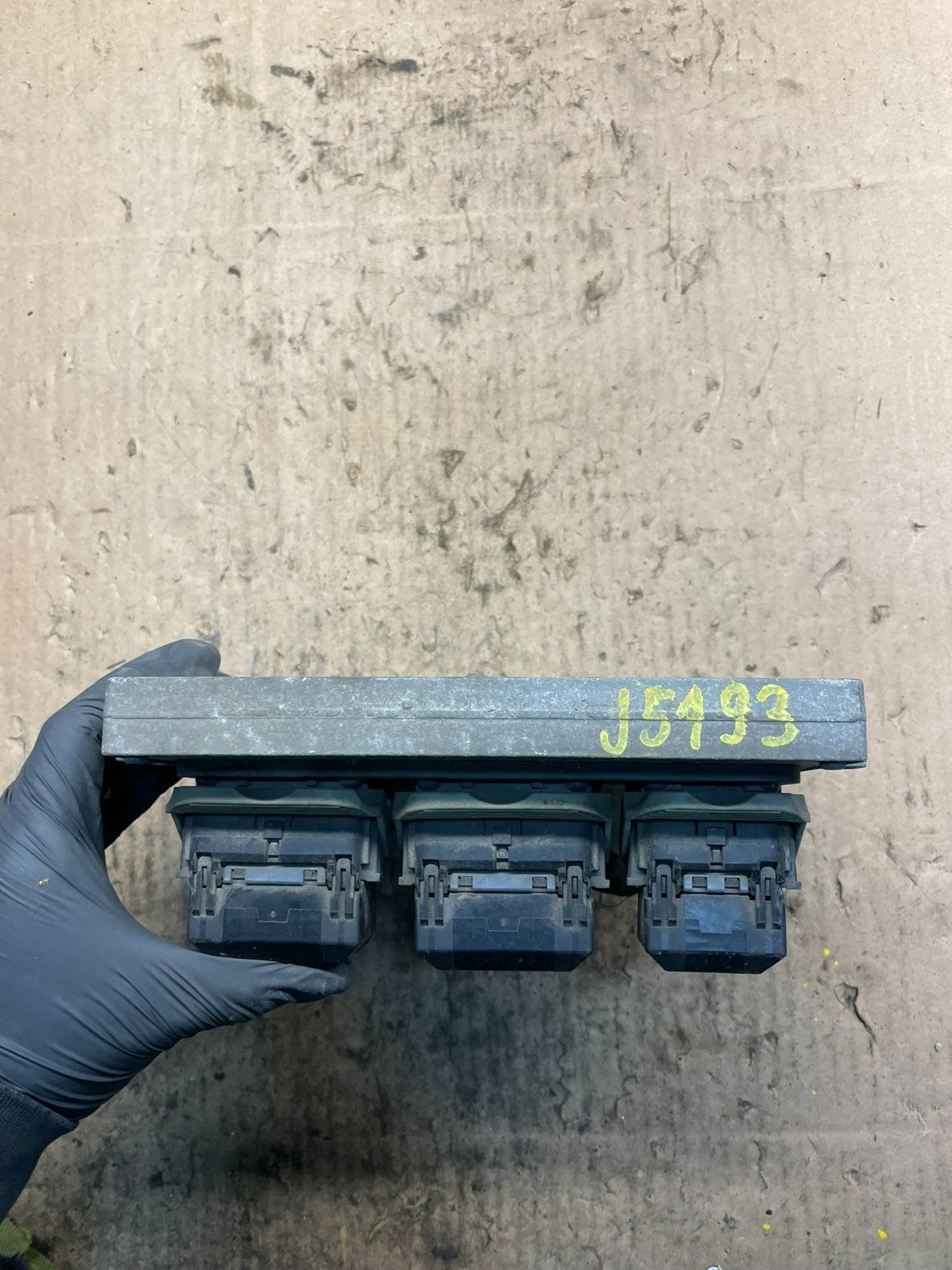 2005 Ford F-150 F150 5.4L Engine Control Unit ECU Computer Module s8519 DG1