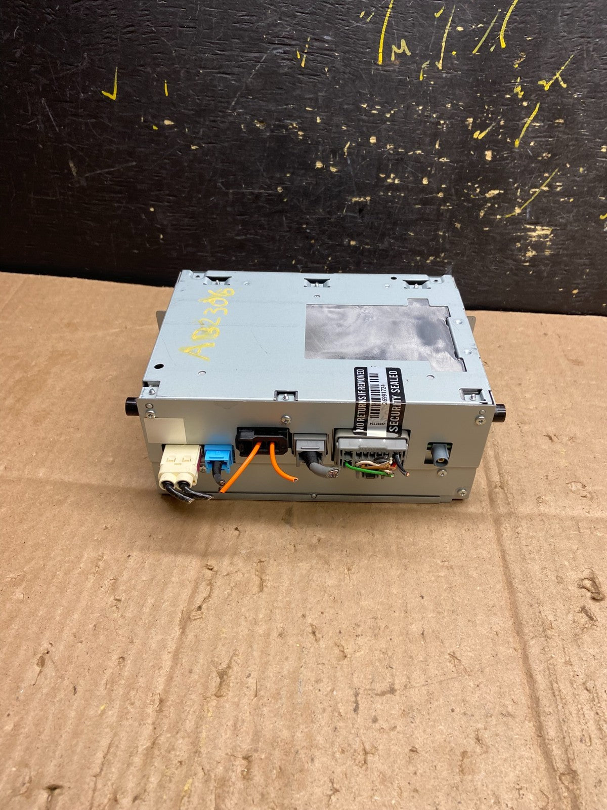 2011 2012 2013 2014 2015 Volvo S60 CD Player CD Player Radio Head Unit ab2292 DG4