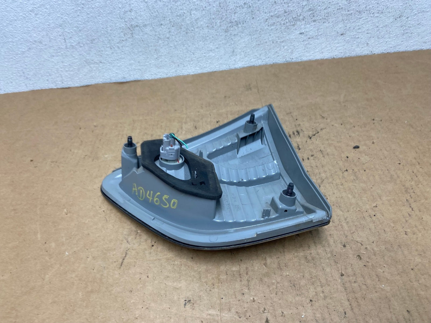 2013 to 2016 Nissan Pathfinder Left Driver Inner Tail light AD4650 LK5