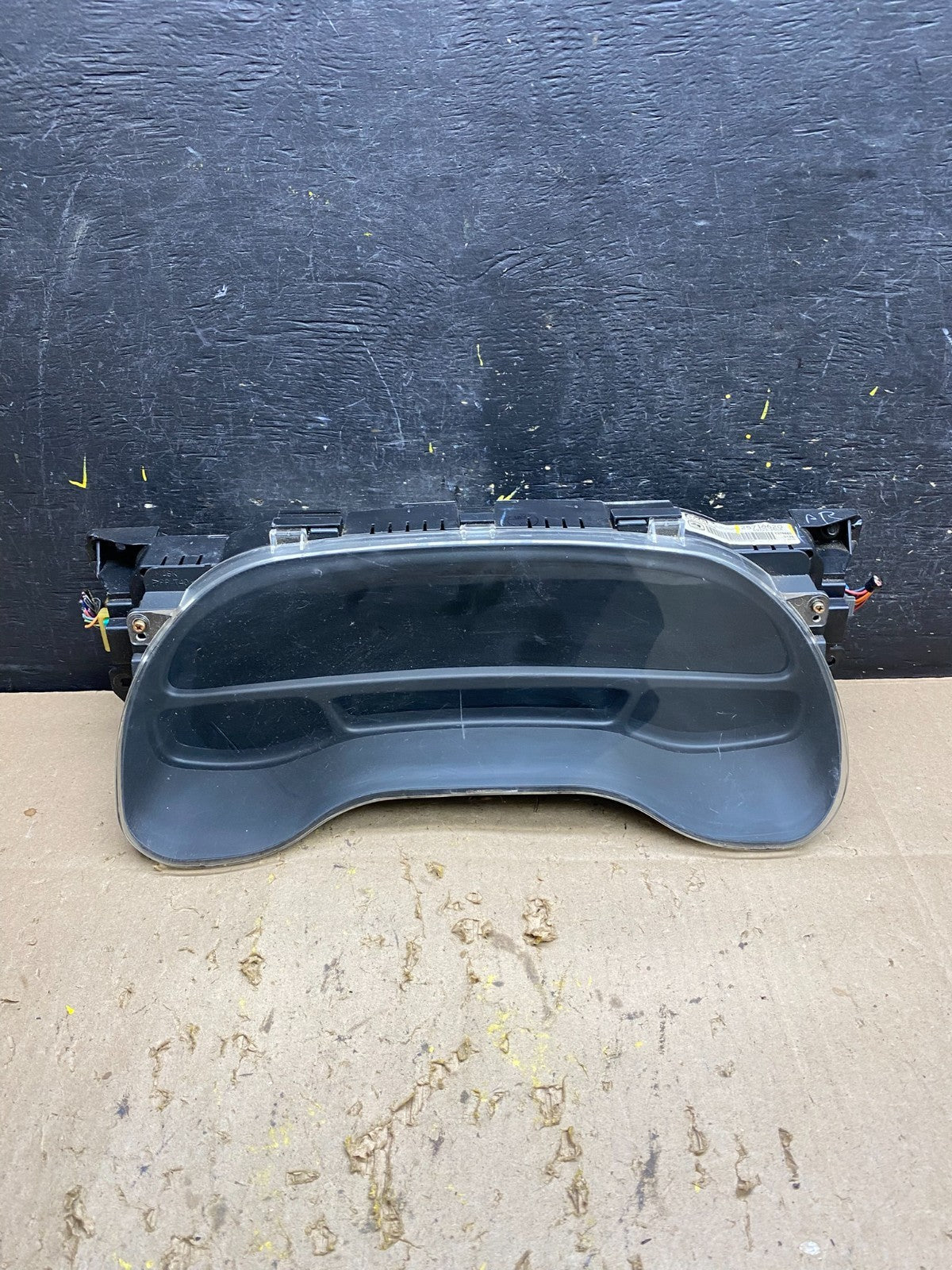 2001 to 2005 Cadillac Deville Instrument Speedometer Cluster Gauge U5521 DG0