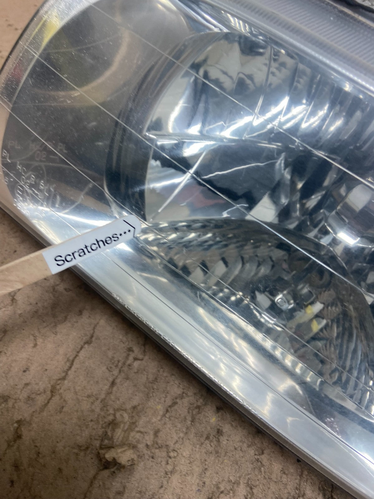 1998 to 2002 Kia Sportage Left Driver LH Halogen Headlight OEM Y4855 DG3