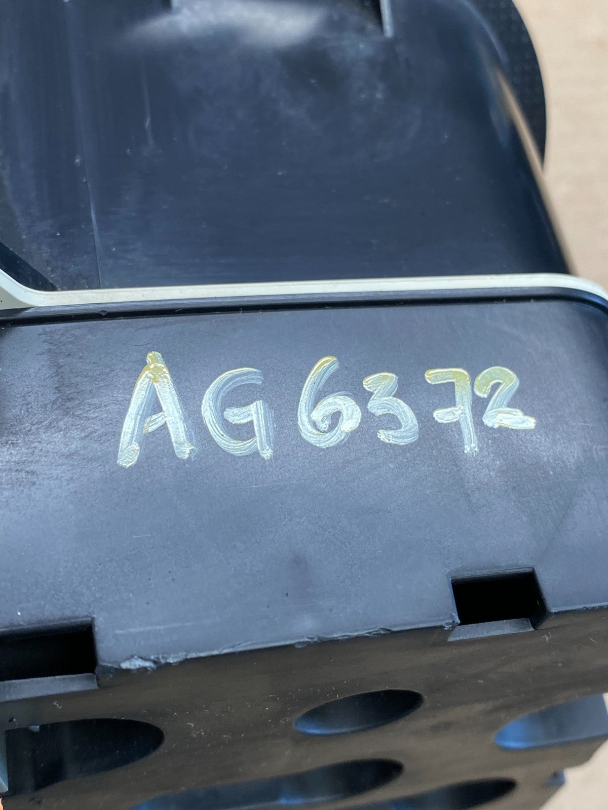 2003 to 2005 Dodge Ram 1500 Instrument Speedometer Gauge Cluster AG6372 DG7