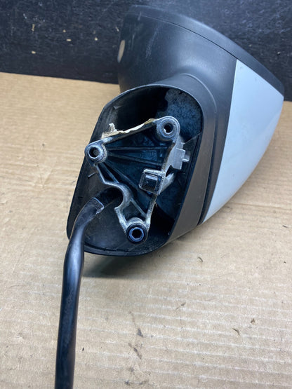 2012 - 2017 Kia Rio Left Driver LH View Turn Signal Door Mirror AF7799 DG3