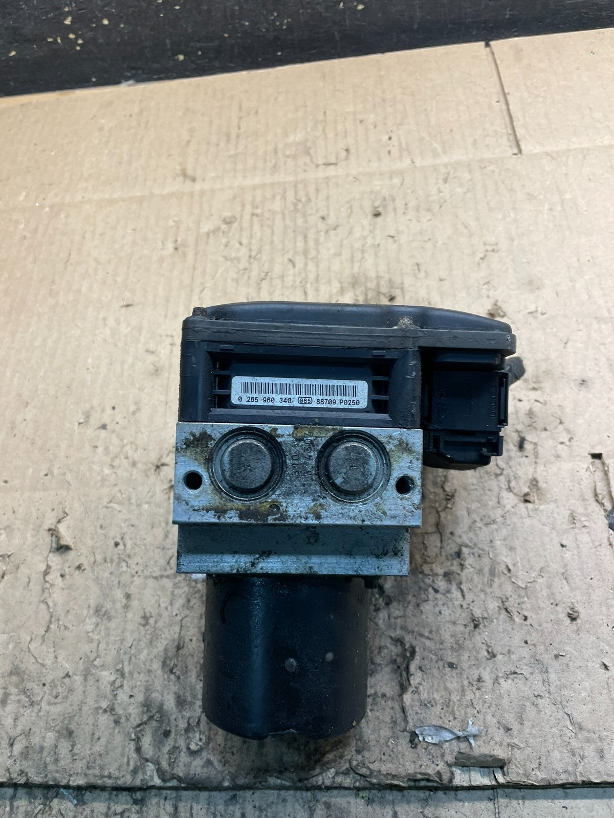 2007 to 2014 BMW X5 E70 ABS Anti-Lock Brake Pump Module OEM W1240 DG1