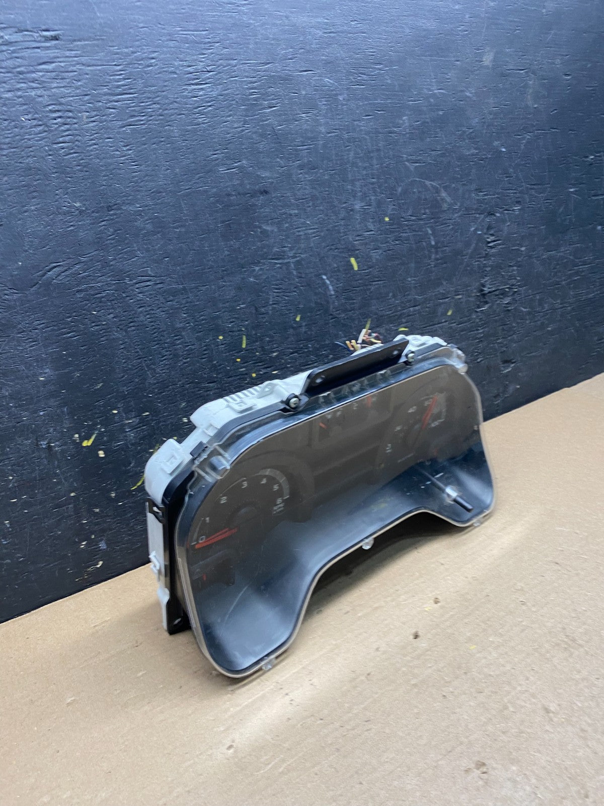 2010 Ford E150 E250 E350 Gauge Speedometer Cluster Oem s6433 DG1