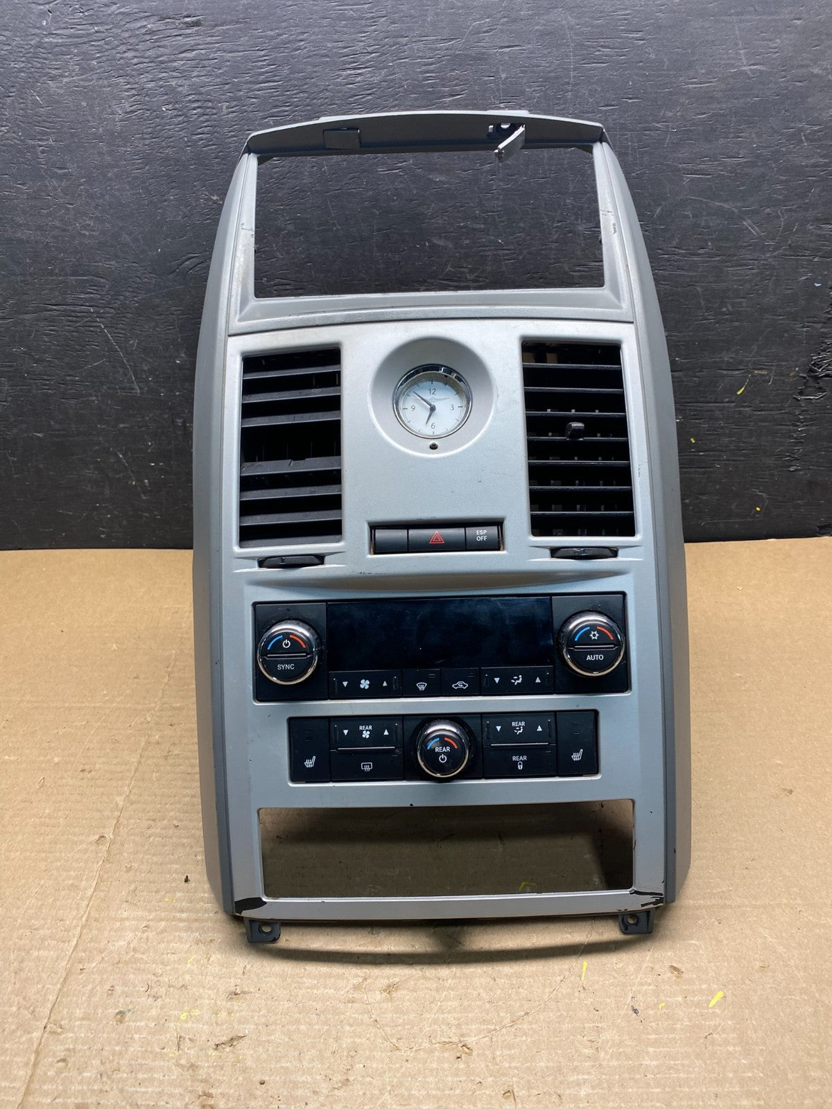 2008-2010 Dodge Grand Caravan Radio Bezel Climate Control Hea AC Heater Q9616 DG0