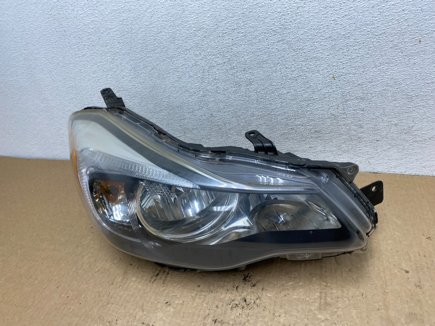 2012-2016 Subaru Impreza Crosstrek Right Passenger Halogen Headlight AG2372 DW1