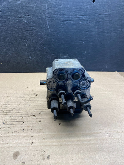 2006 2007 Ford E250 E350 Anti-Lock ABS Antilock Brake Pump AE2233 DW5