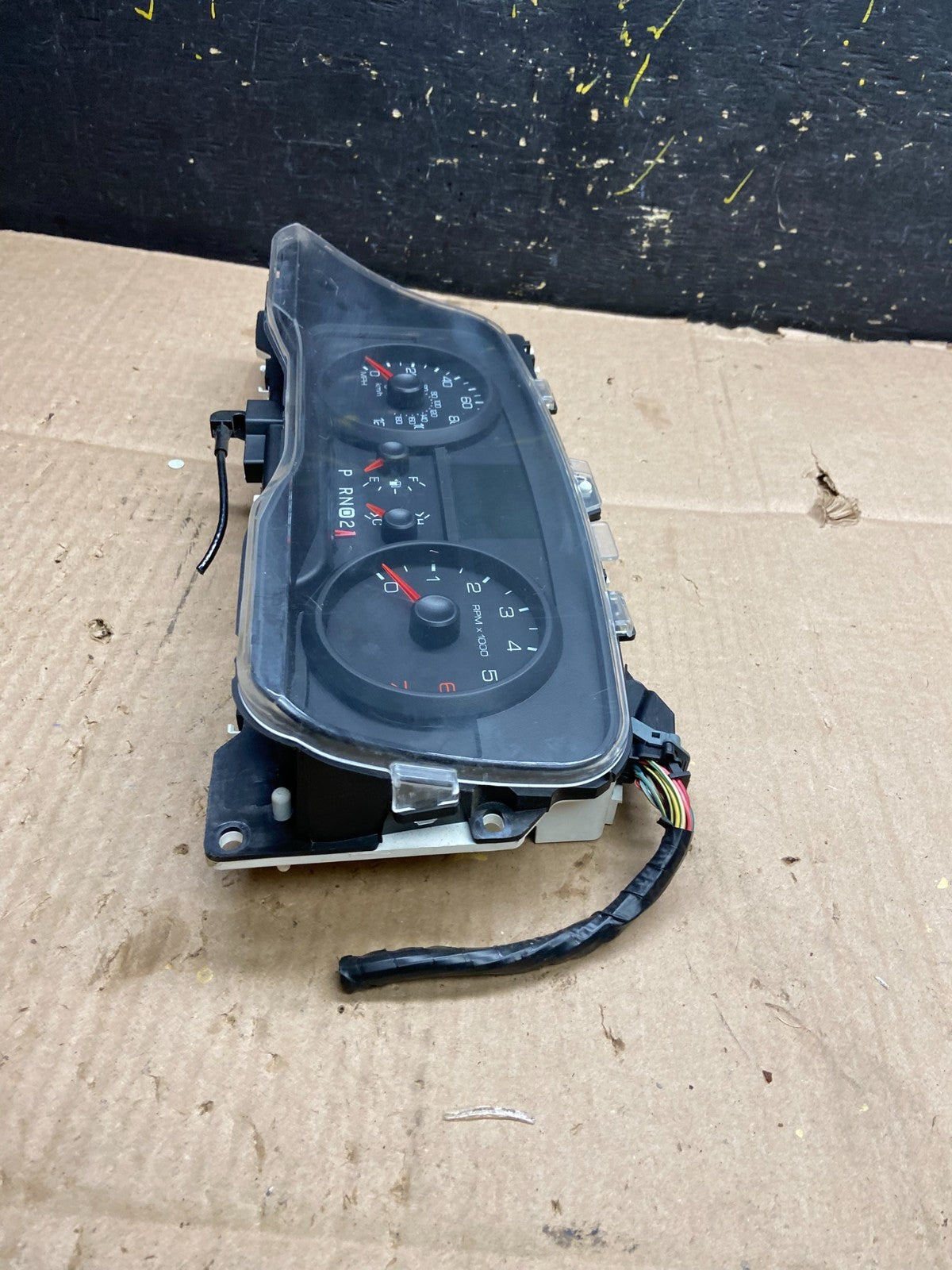 2009 to 2010 Mercury Marquis Speedometer Cluster Gauge Oem y2537 DG3