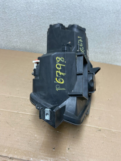 2003 to 2007 Cadillac CTS Right Passenger RH Halogen Headlight AA8671 DW8