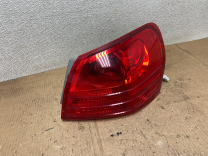 2008 to 2015 Nissan Rogue Right Passenger Rh Side Tail Light Oem AA7027 LK0