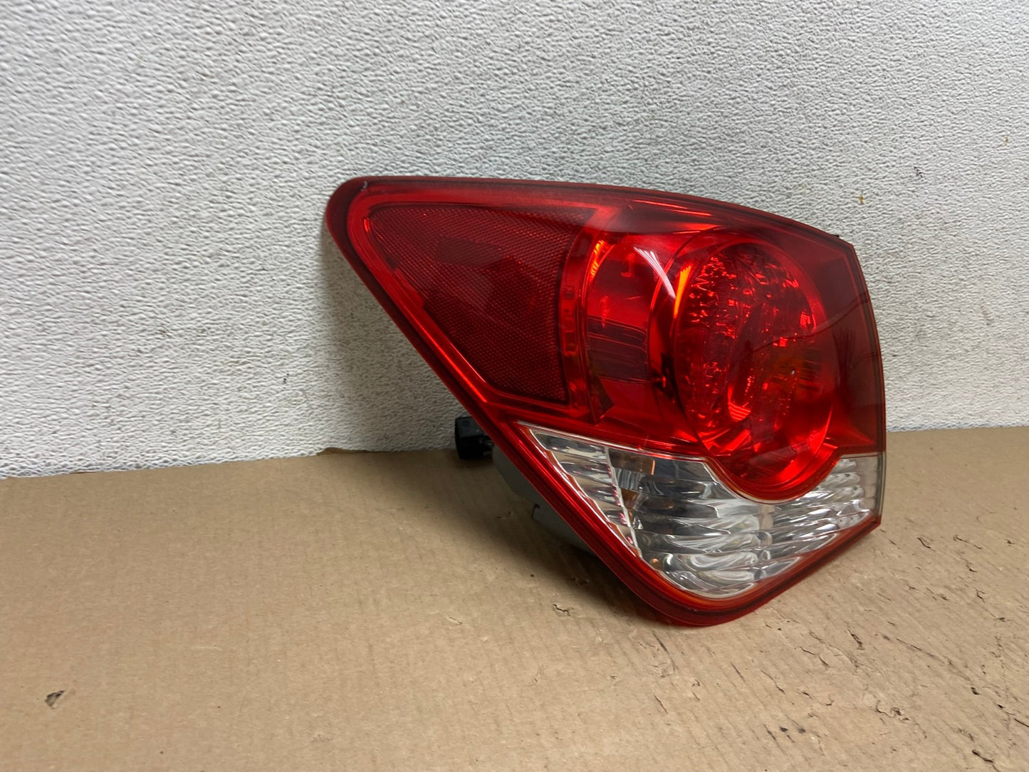 2011 2012 2013 2014 Chevrolet Cruze Left Driver LH Side Tail Light AG8030 LK1
