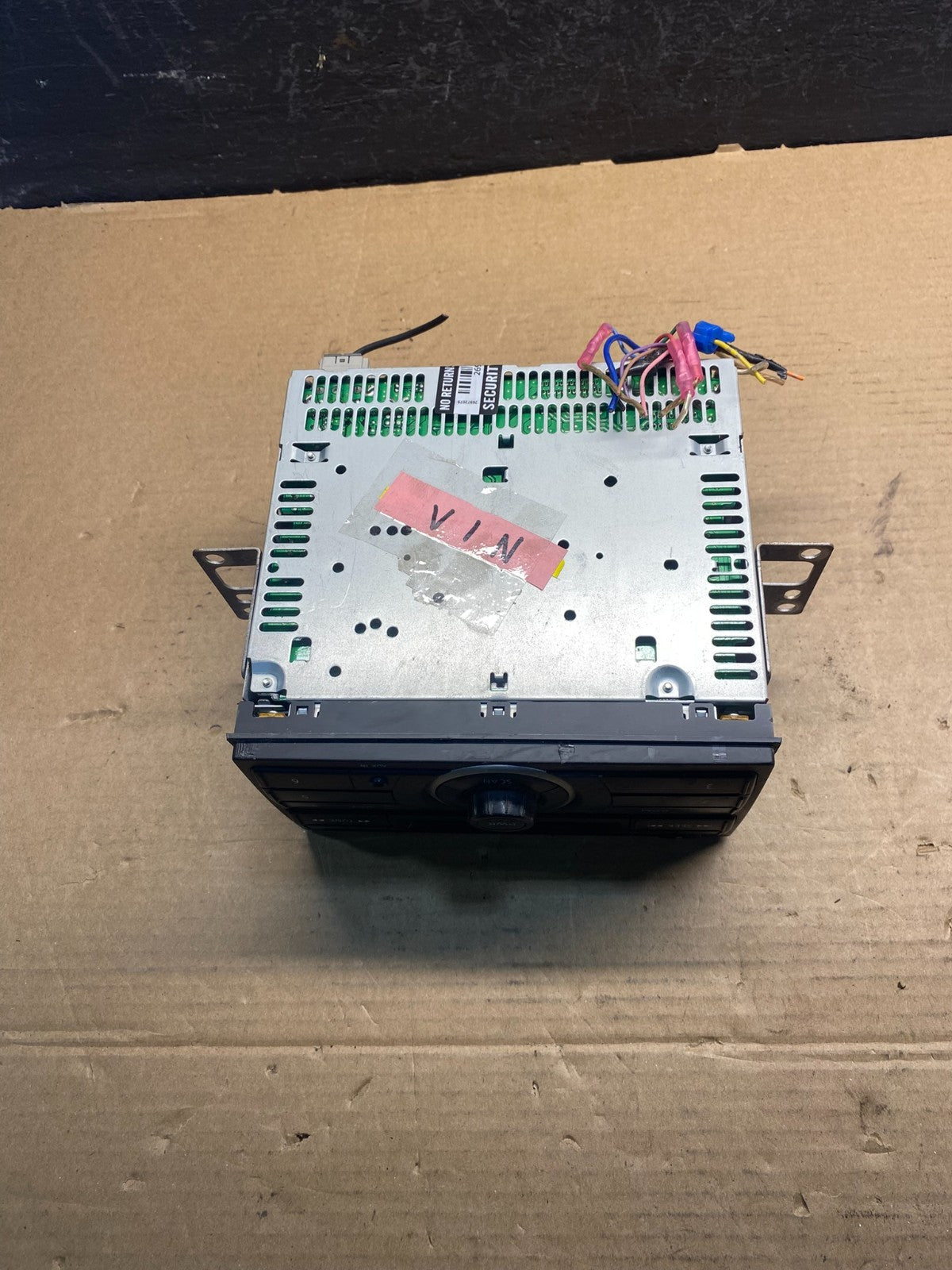 2012 to 2017 Nissan NV1500 NV2500 Radio AM FM CD Player Receiver AC6856 DG4