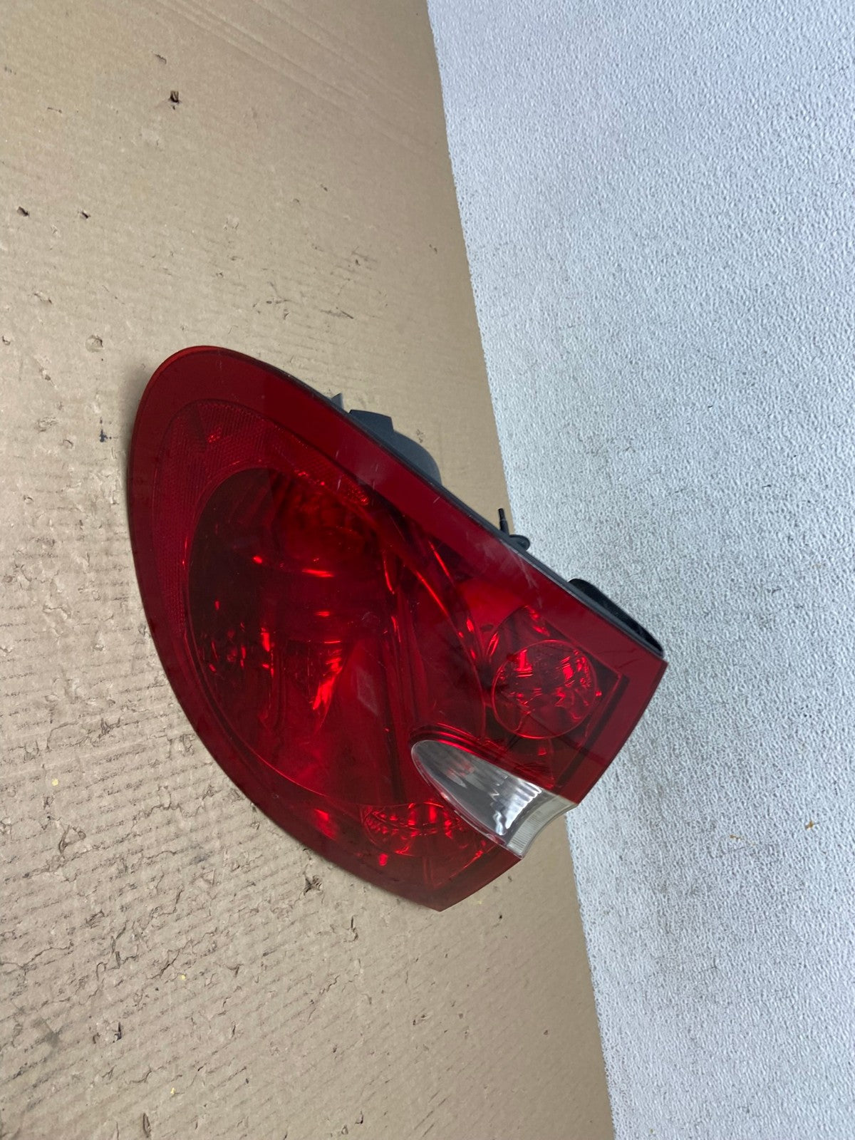 2005 to 2009 Buick Lacrosse Left Driver LH Side Tail Light AF2961 LK2