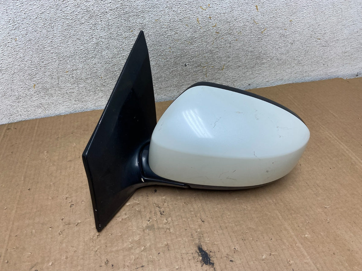 2009 to 2014 Nissan Murano Left Driver LH Side View Door Mirror AI8883 DW0