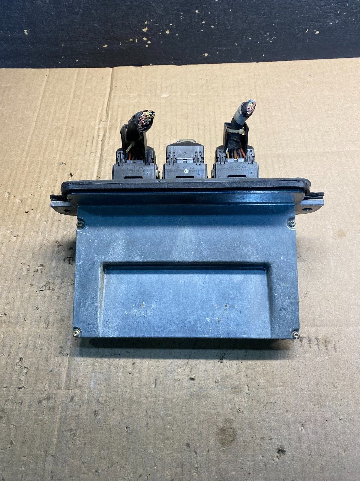 2004 Ford Explorer Engine Control Computer Module 4l2a-12a650-aec AA7867 DG1