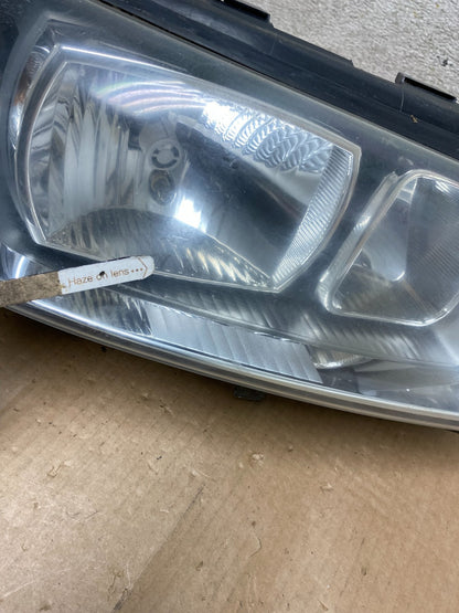 2005 to 2007 Volvo XC70 V70 Right Passenger RH Headlight AI8836 DW5