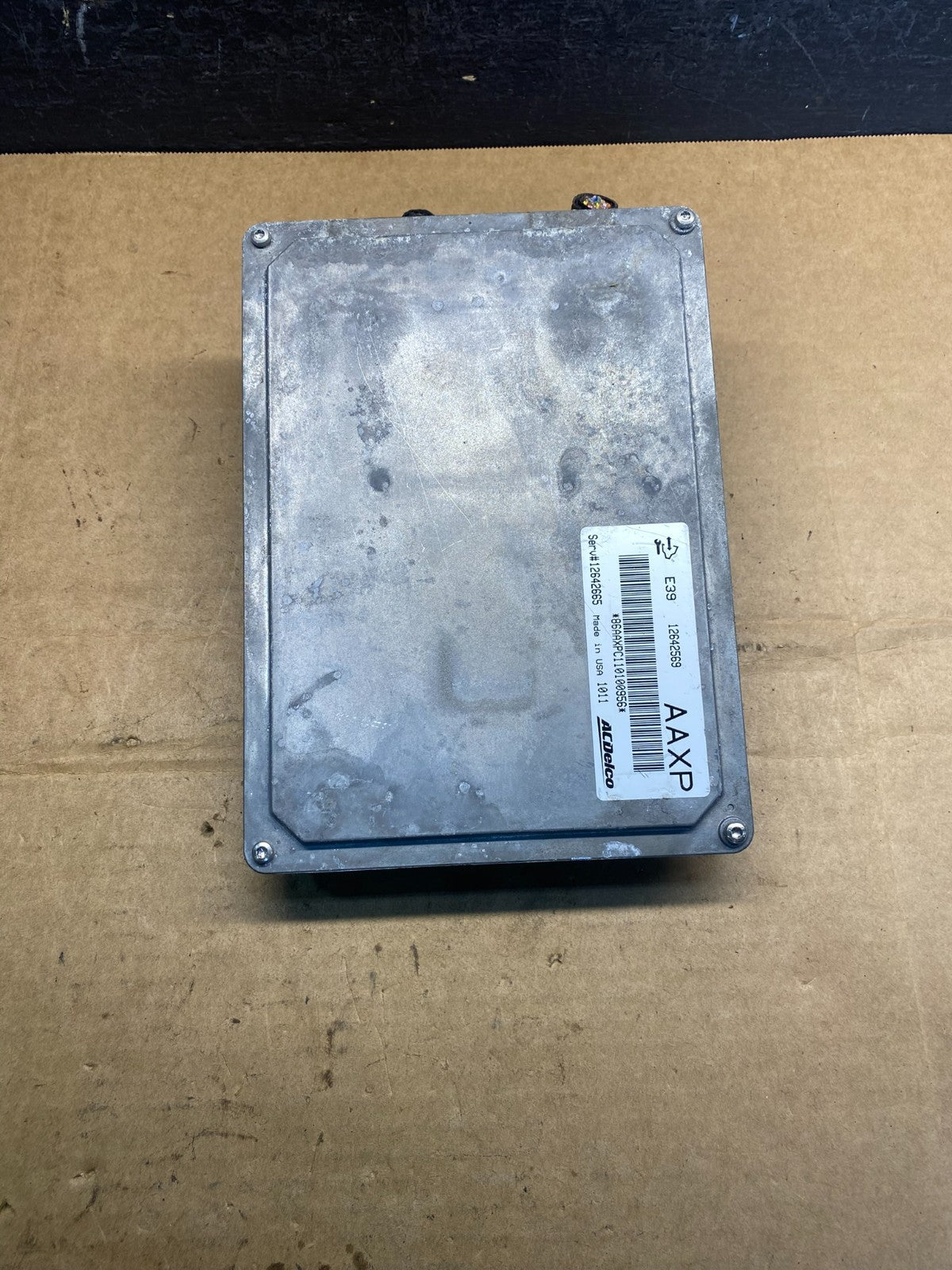 2010 2011 Chevrolet Equinox Terrain Ecu Engine Control Module Unit Ecm AD7412 DG1