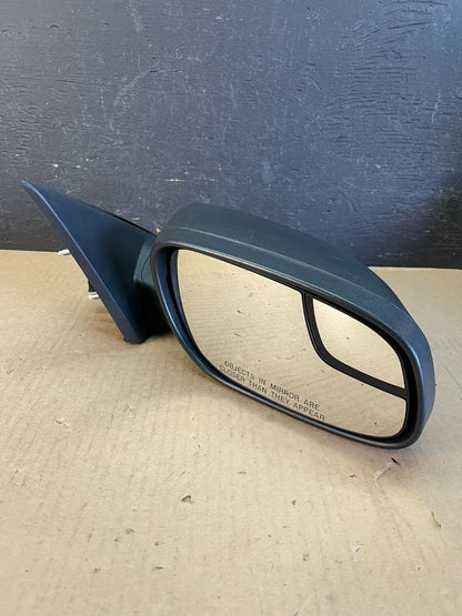 2010 to 2018 Ford Taurus Right Passenger View Door Mirror AD5591 DW2