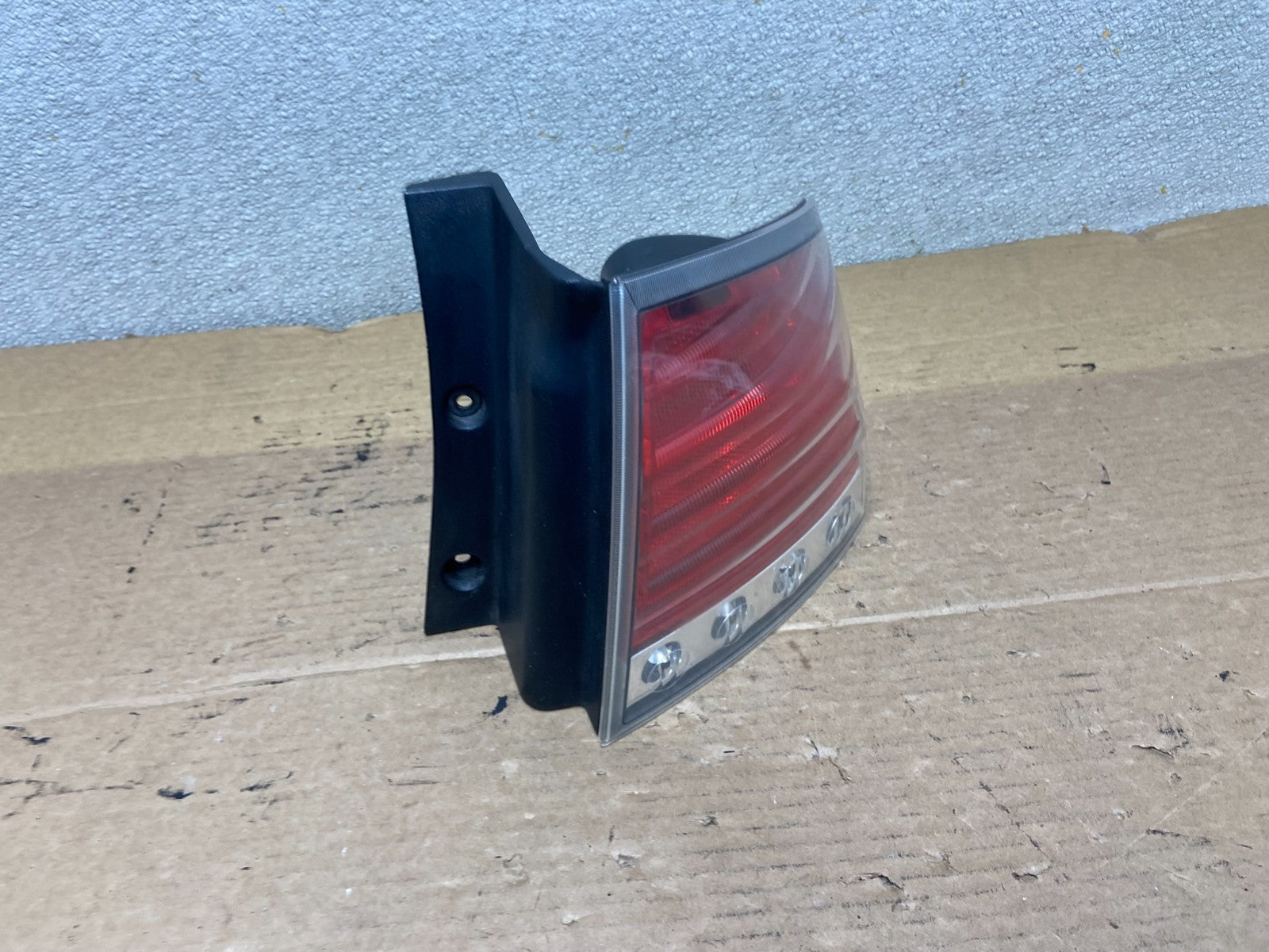 2007 2008 2009 2010 Lincoln Mkx Right Passenger Rh Side Tail Light Oem AB5233 LK2