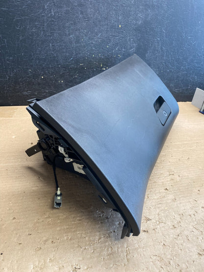 2013 to 2016 Ford Fusion Front Right Passenger Storage Glove Box ag8498 DG3
