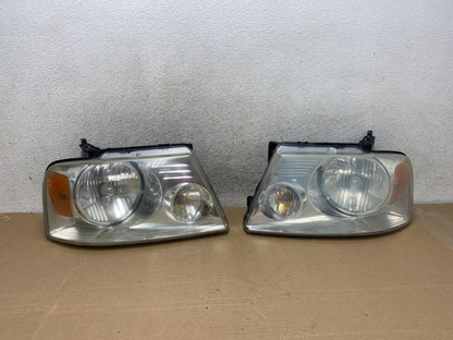 2004 to 2008 Ford F-150 F150 Left+Right Halogen Headlights AH9324 DW0