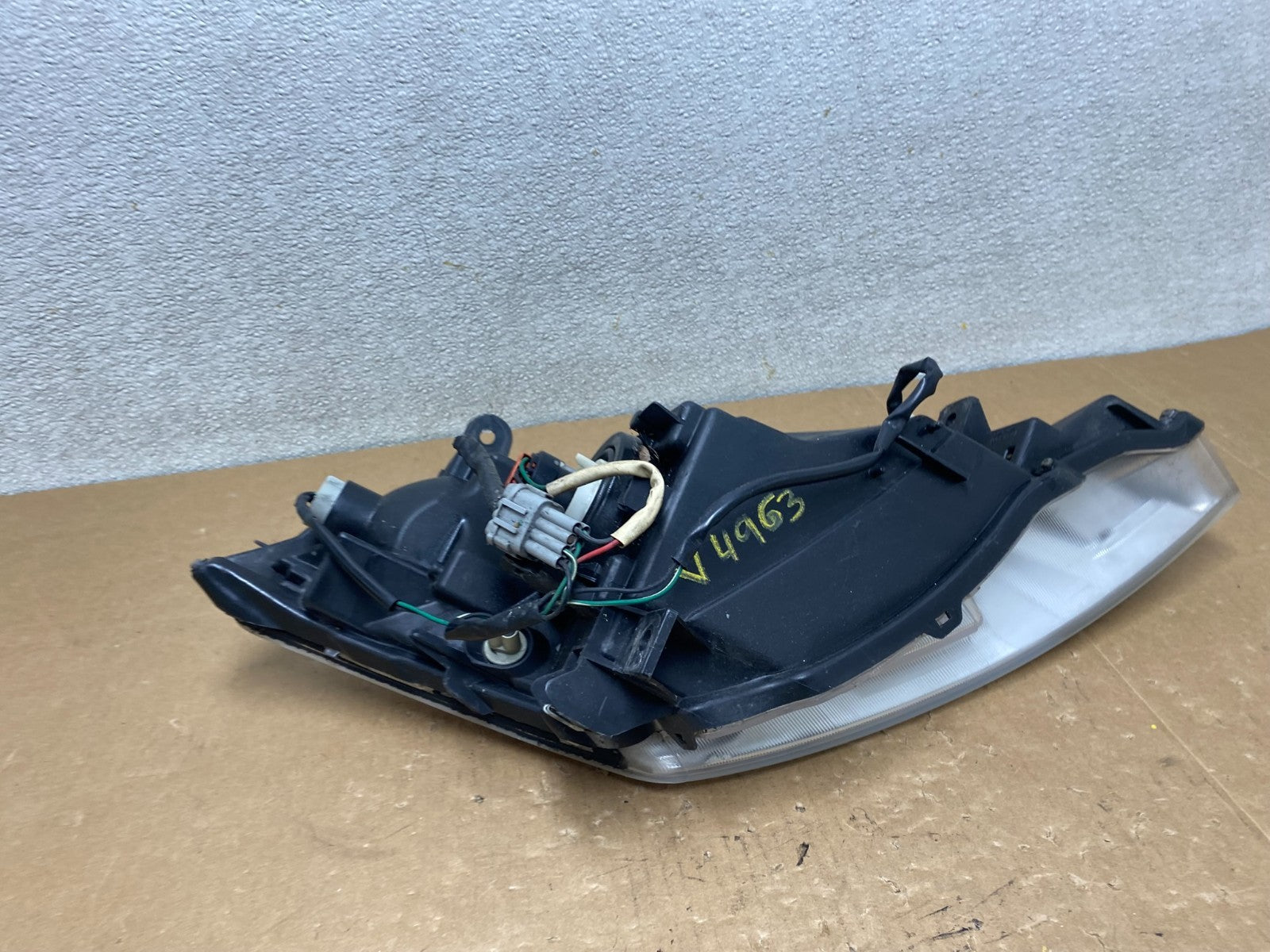 2003 to 2007 Nissan Murano Headlight Halogen Left Driver LH V4963 DW8