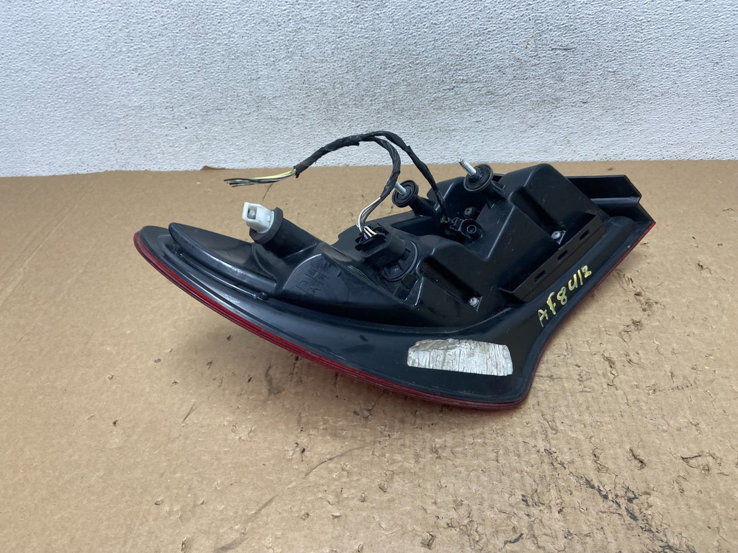 2011-2014 Chrysler 200 Sedan Right Passenger Side RH Tail Light AF8412 DW5
