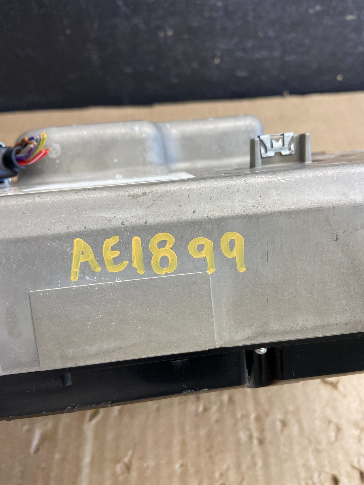 2017-2019 Audi Q7 Dashboard Mounted Navigation Display Screen Monitor ae1899 DG6