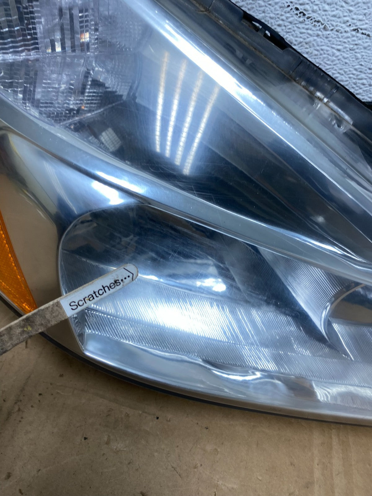 2003 - 2007 Honda Accord Right Passenger RH Side Halogen Headlight AD2805 DW3