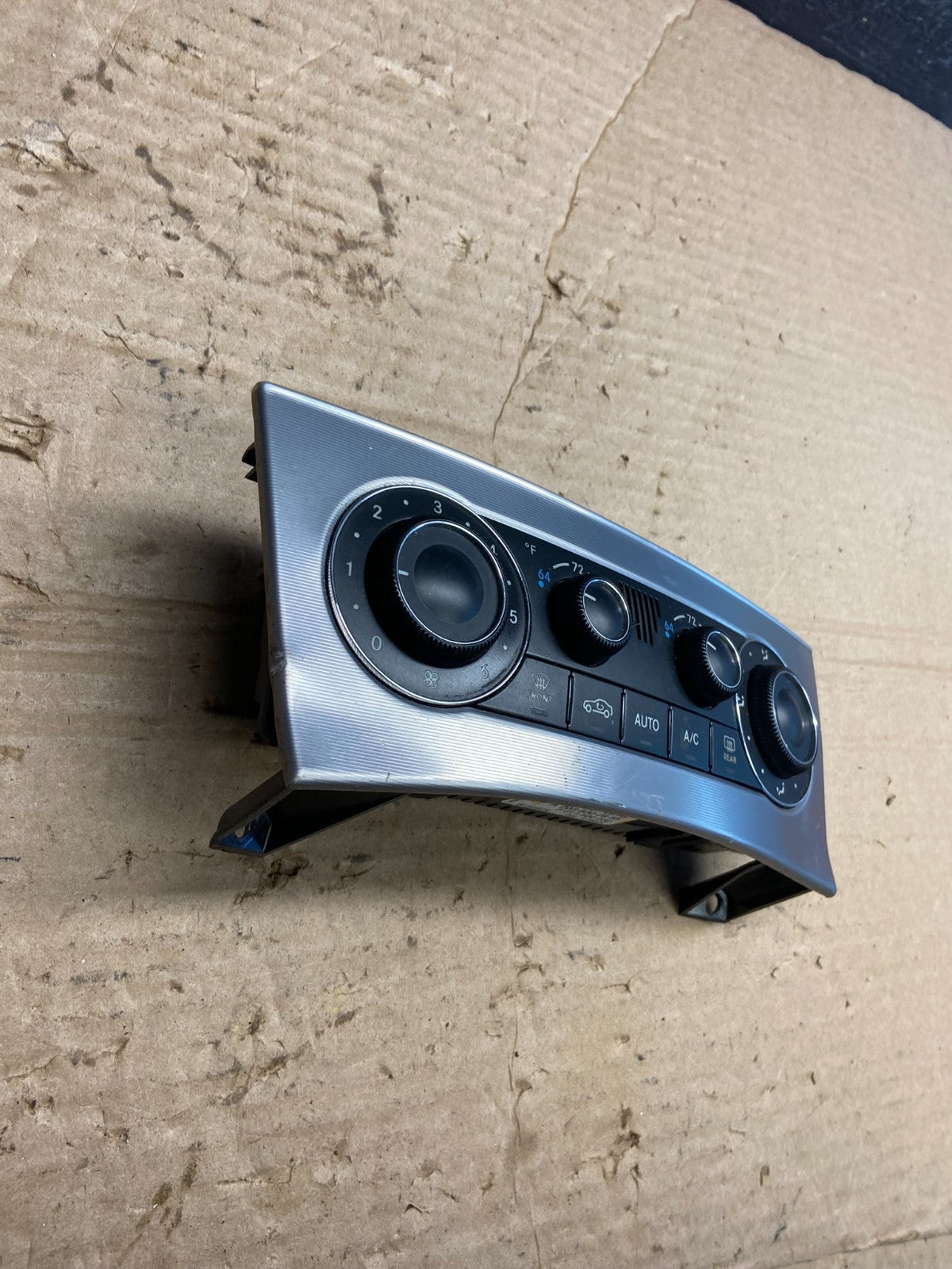 2005-2009 Mercedes W203 C230 C240 A/C Heater Climate Control Trim AF2244 DW1