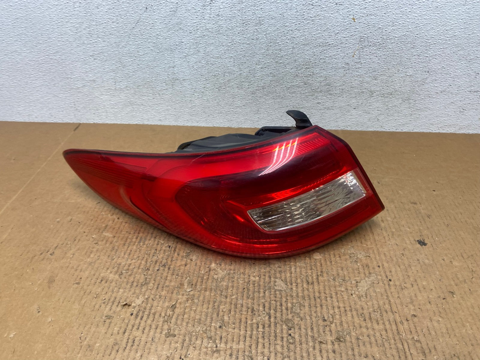 2015 2016 2017 Hyundai Sonata Left Driver Lh Tail Light AE2824 LK0