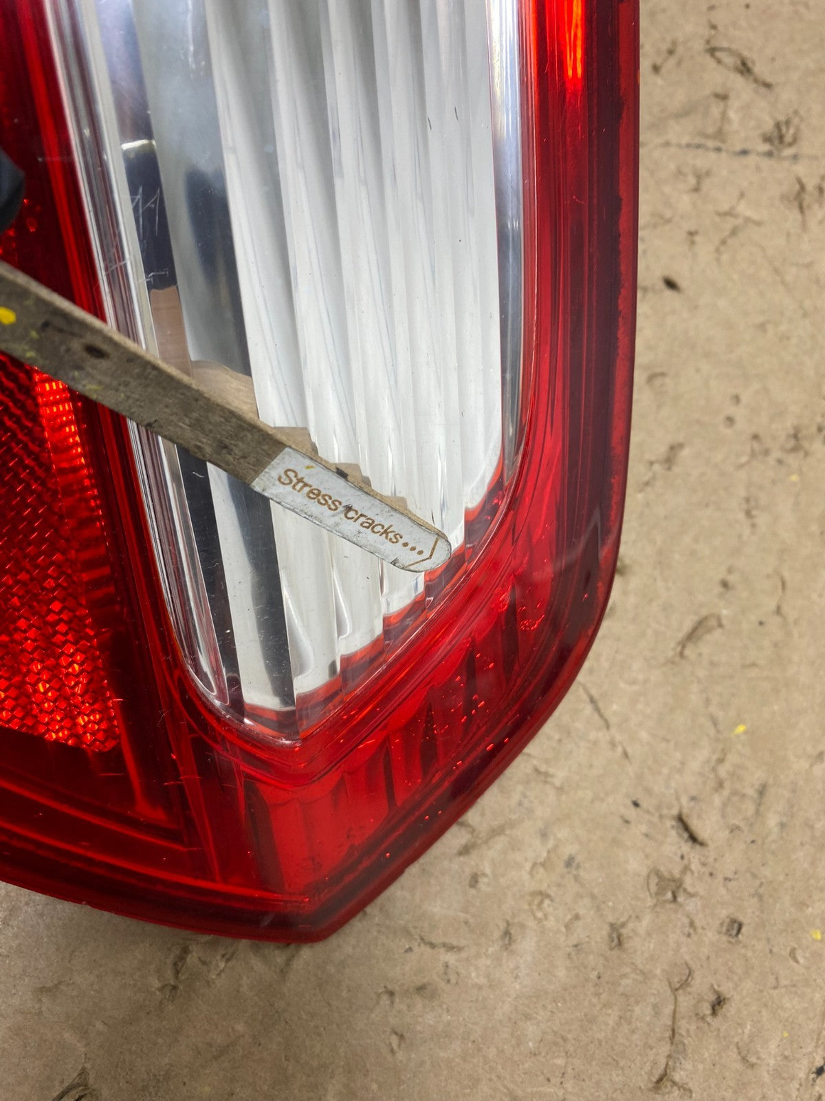 2005 2006 2007 Honda Odyssey Right Passenger RH Side Tail Light X2212 DW5