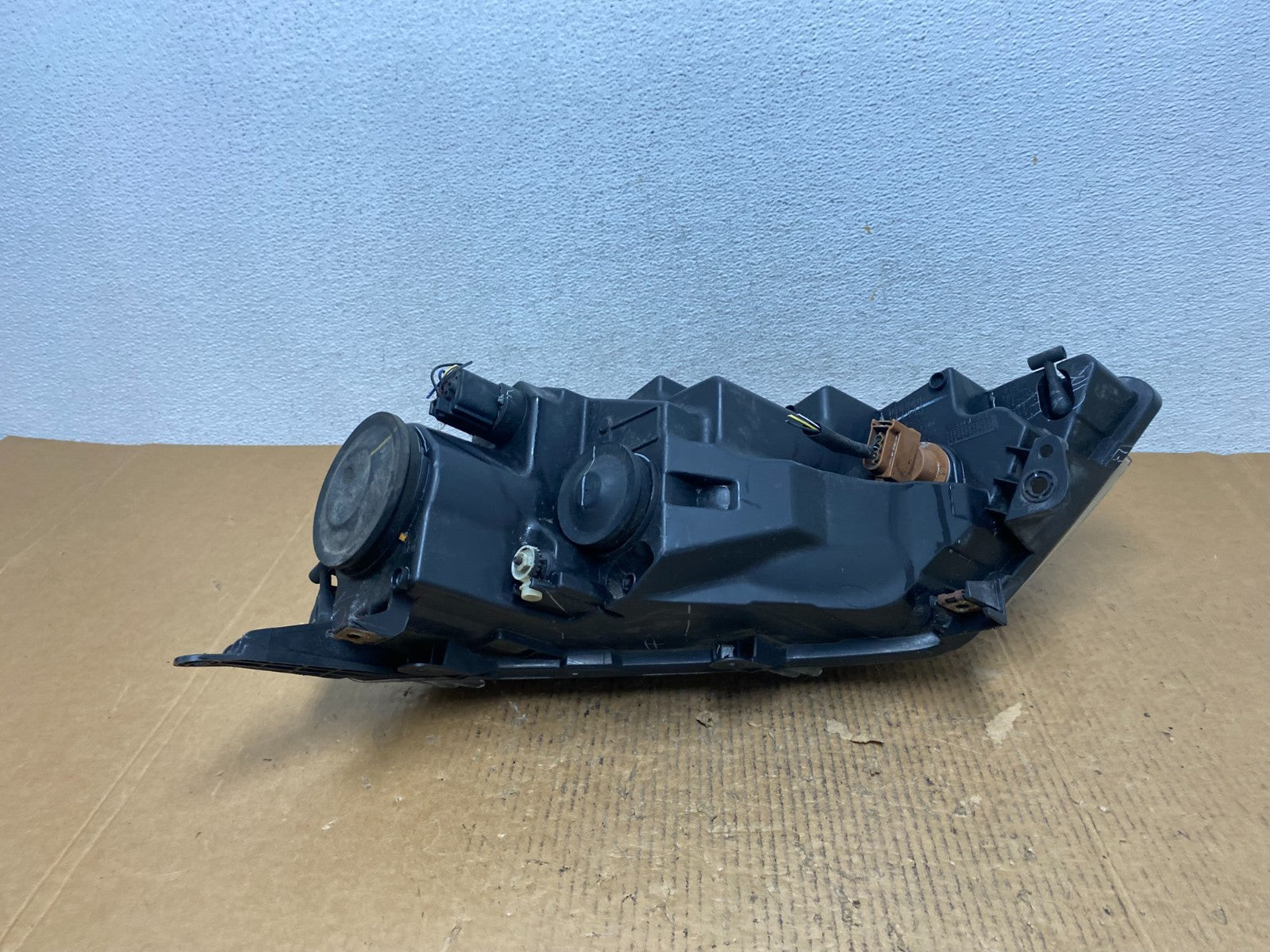 2010 2011 2012 Ford Fusion Right Passenger RH Headlight Halogen AE1423 DW5