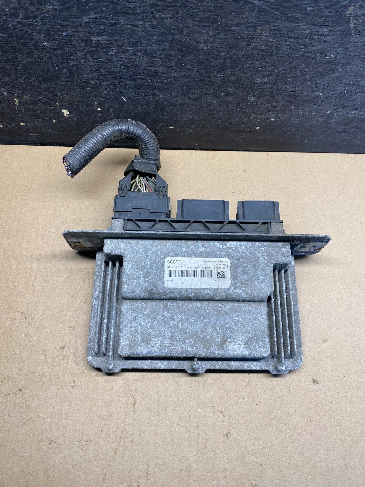 2011 2012 Ford Van E150 E250 5.4L Engine Control Module ECU AI5287 DG0