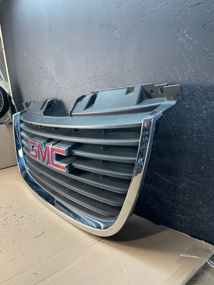 2007 to 2014 GMC Yukon Front Upper Grille Grill Aftermarket AD8263 DG1