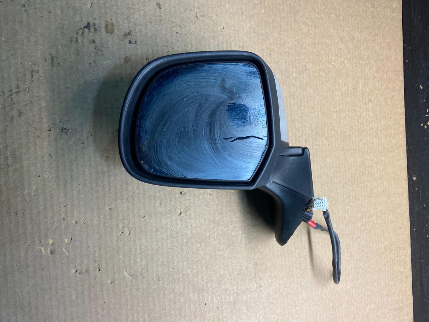 2015 to 2019 Nissan Versa Note Left Driver LH View Door Mirror OEM Z9196 MS8