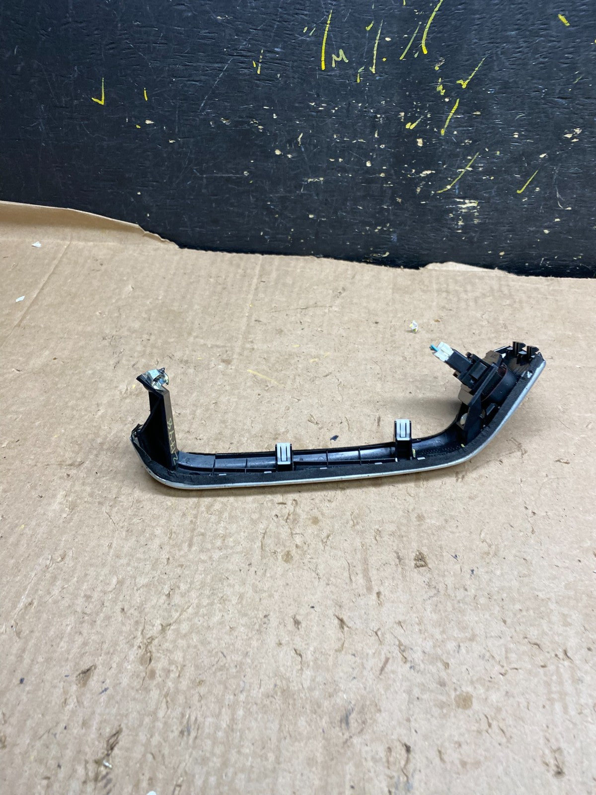 2009-2010 Nissan Murano Dash Trim Panel With Hazard Buttom Switch OEM Z1758  DG5
