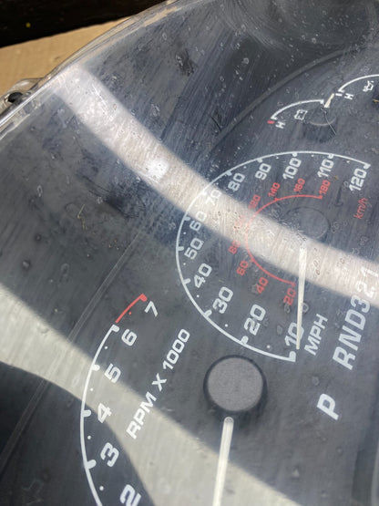 2002 Ford Explorer Speedometer Cluster Gauge V1658 DG3