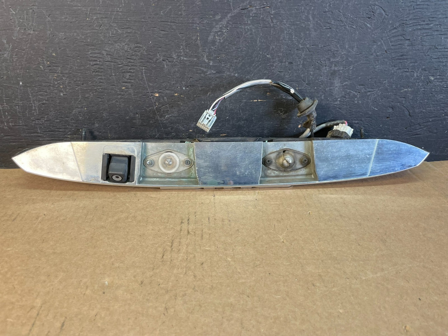 2010-2015 Gmc Terrain Lift Gate Handle Trim Back Up Camera AD0114 DG7