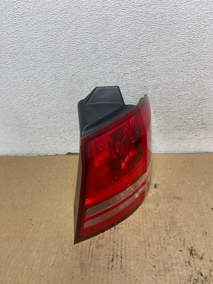 2009 2010 2011 Dodge Journey Right Passenger Side Tail Light AG2359 LK2