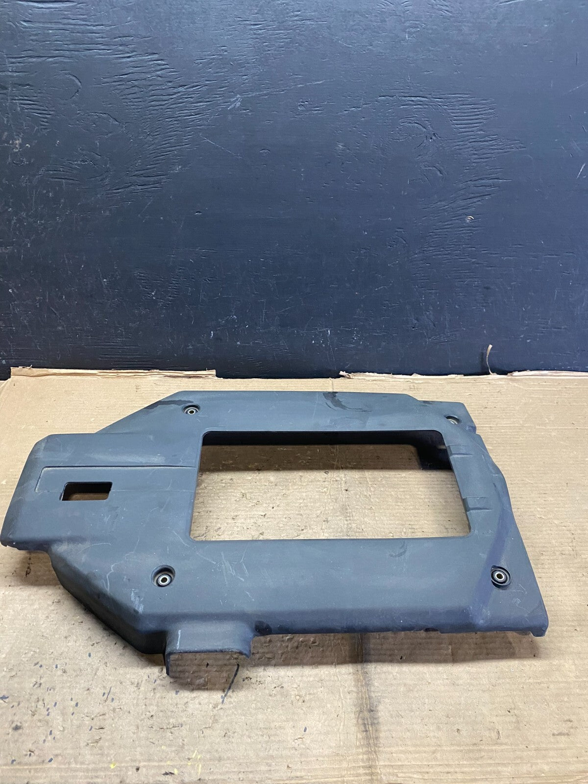 2001 2002 2003 Acura TL Engine Top Lid Motor Cover E8286 DG11