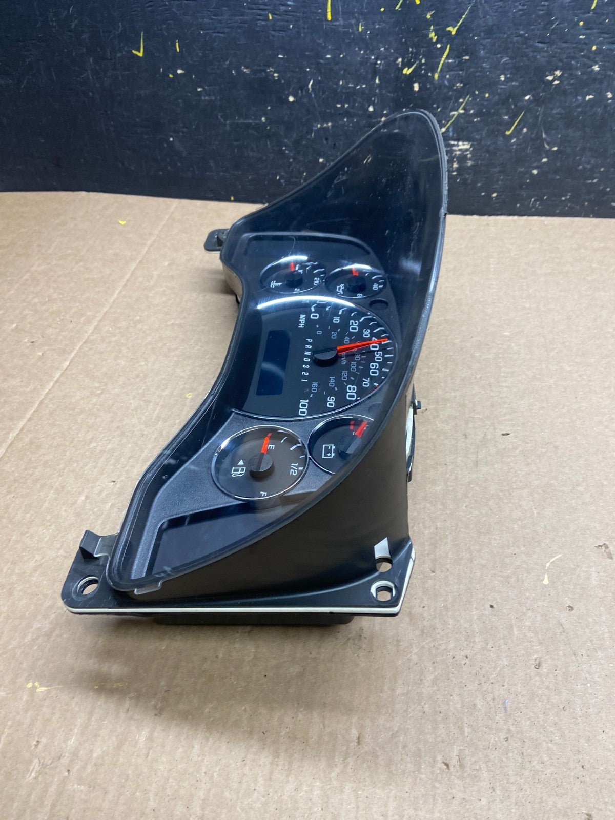 2008 to 2010 Chevrolet Express Speedometer Cluster Gauge X6572 DG3